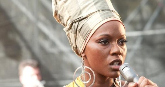 Zoe Saldana portrays Nina Simone in Blackface