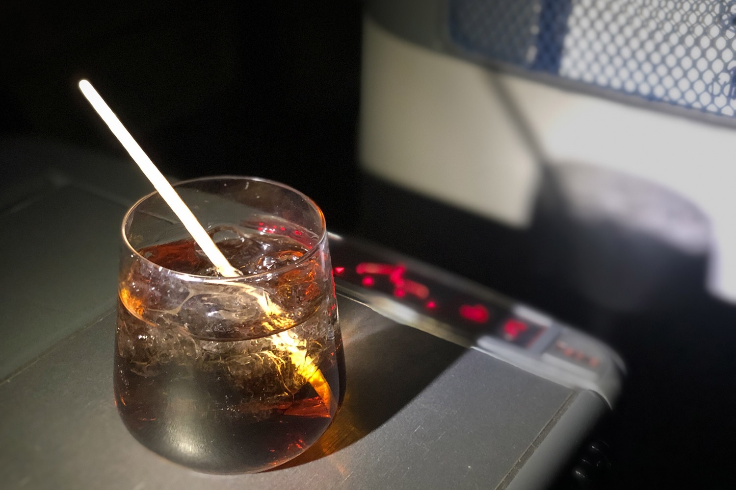 Delta, Virgin Atlantic & American Airlines Among Those Who Will No Longer Serve Alcohol During