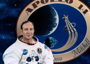 Wife of Apollo Astronaut Edgar Mitchell Unveils His Encounters with UFOs
