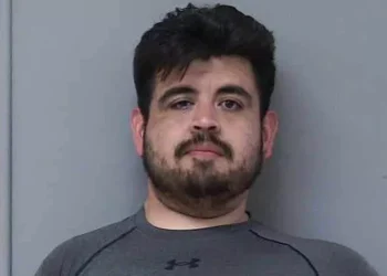 Tragic Shooting at a California Walgreens: Employee Killed by Man with Grudge Against Big Pharmacies