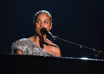 Alicia Keys Calls Out Gender Inequality for Women Producers and Engineers